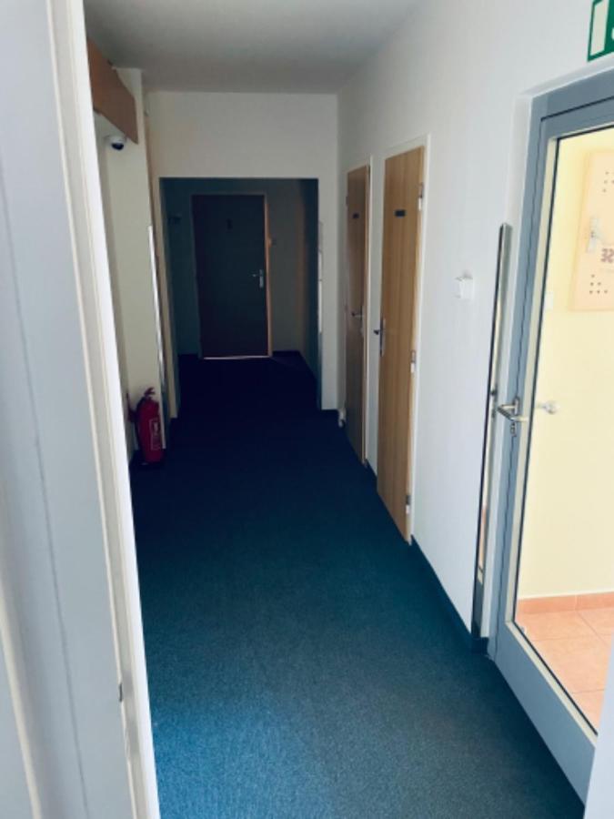 Apartmány Bryksova Praga Exterior foto